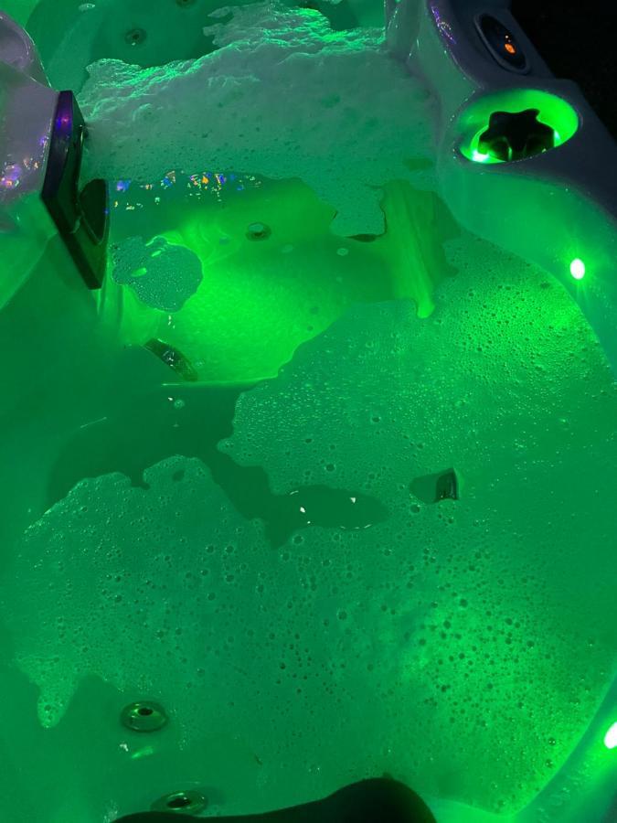 Gamrie Bankhead Accommodation With Hot Tub Aberdeenshire מראה חיצוני תמונה