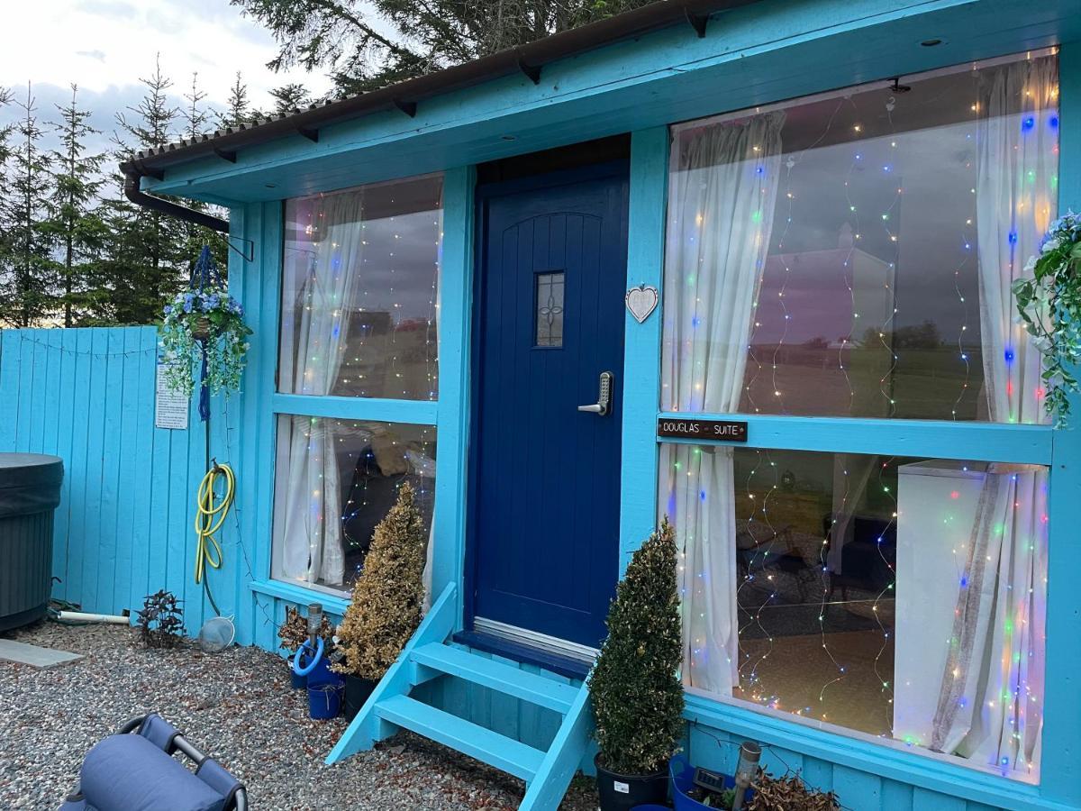 Gamrie Bankhead Accommodation With Hot Tub Aberdeenshire מראה חיצוני תמונה